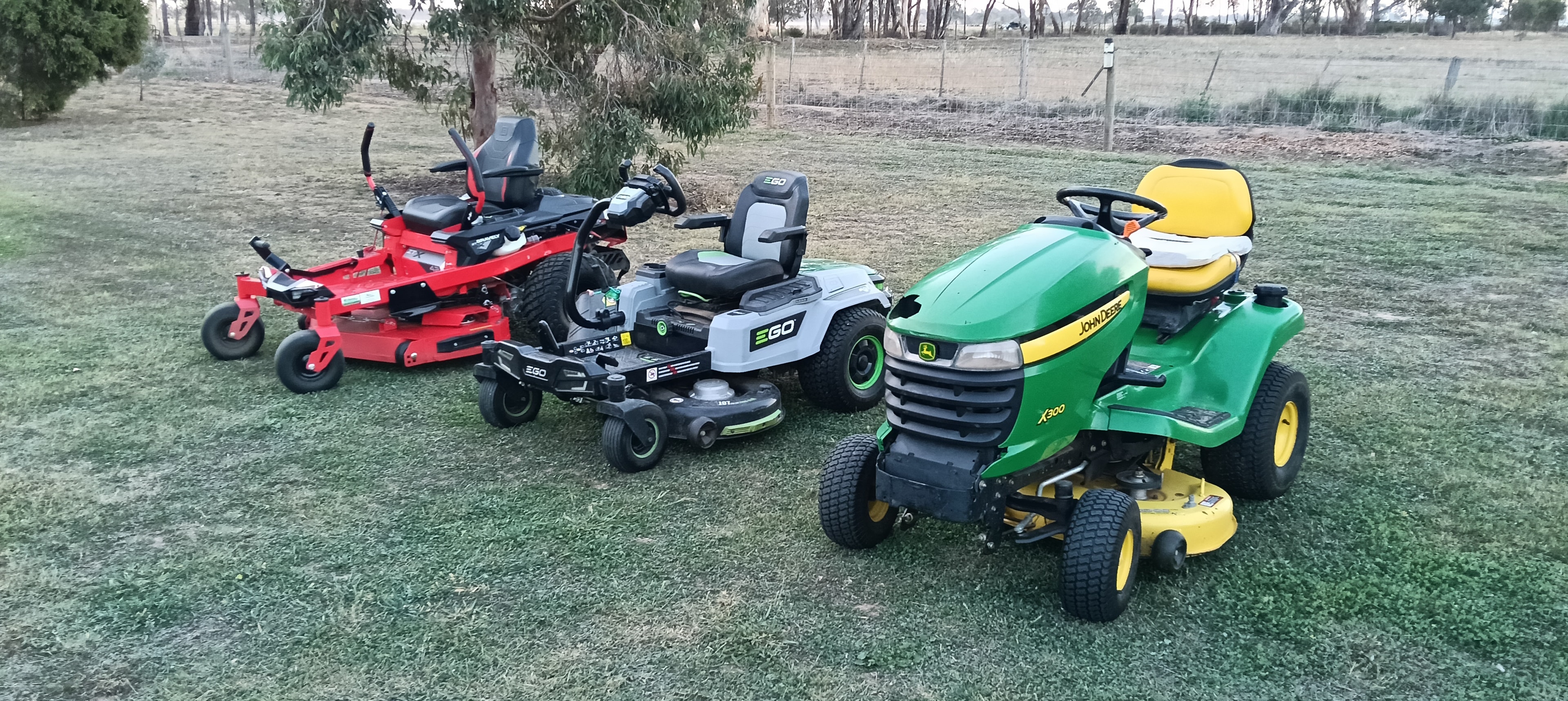 Before and after lawn mowing result